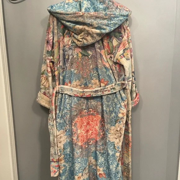 Johnny Was Robe - Picture 3 of 3